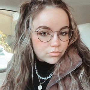 Meet your Posher, Varya